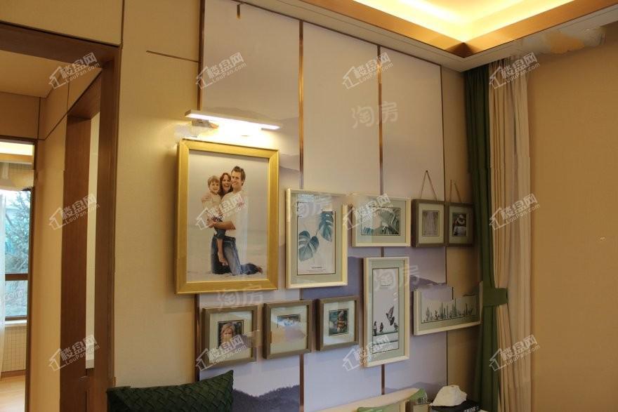 会展城上城·星御样板间