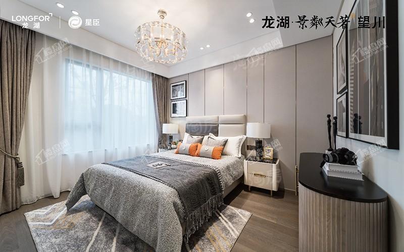 龙湖·景粼天著实景图