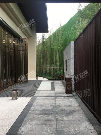 中建龙玺台实景图