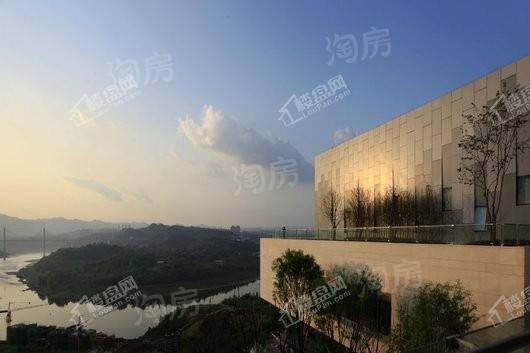 华侨城嘉陵江天实景图