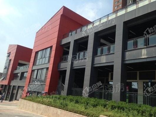 中国摩商铺实景图