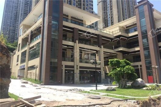 观恒上域街实景图