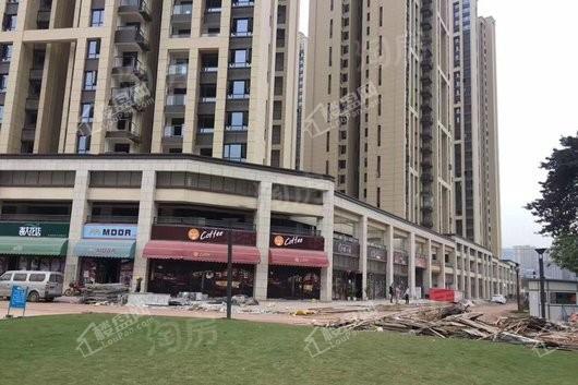 鲁能南渝星城秀街实景图