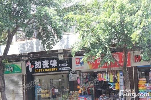 鲁能南渝星城秀街配套图