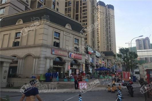 世茂茂悦府商铺实景图