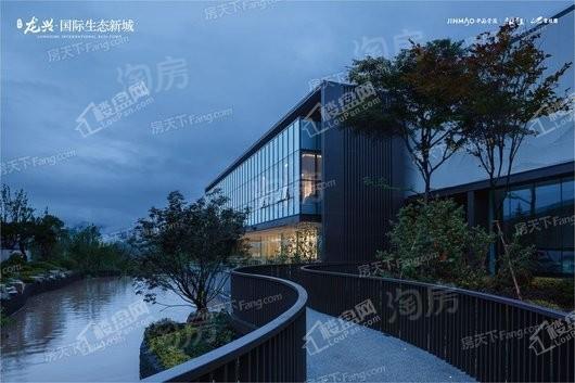 龙兴金茂府实景图