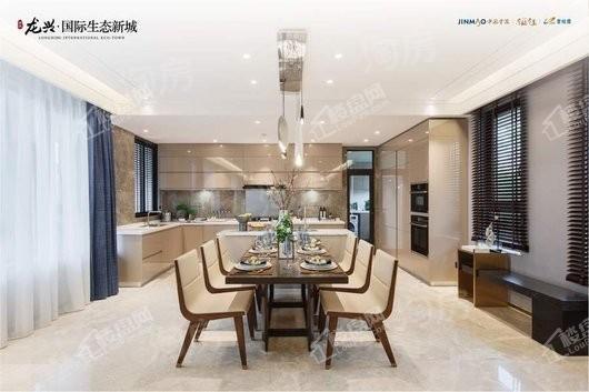龙兴金茂府样板间
