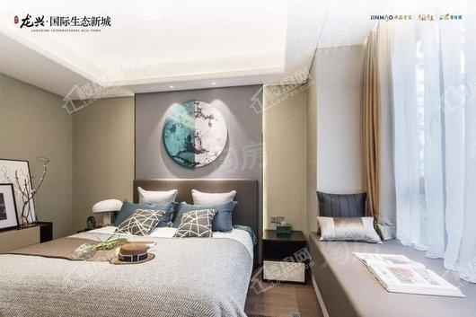 龙兴金茂府样板间