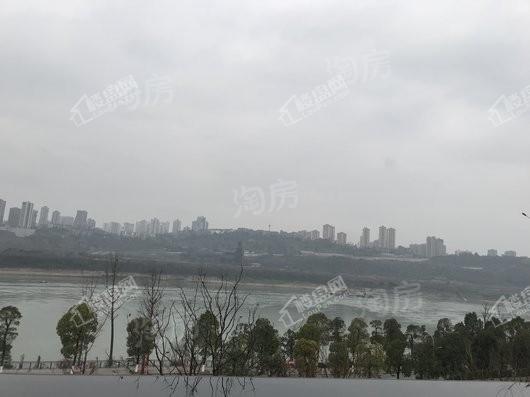 龙湖春江天镜实景图