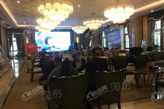 融创国博城商铺实景图