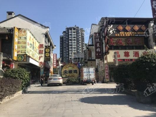 财信中梁首府配套图