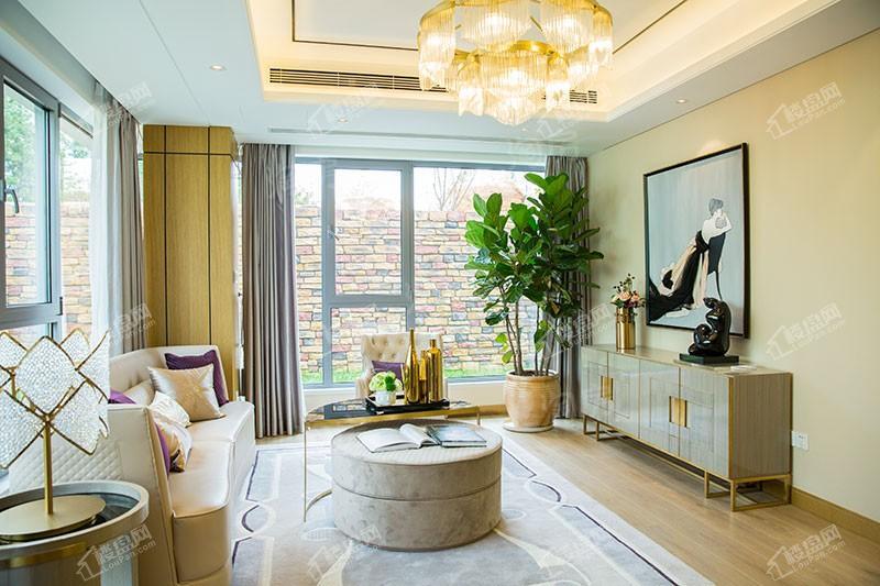 中冶盛世广场样板间