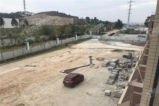 荔城一品山湖实景图