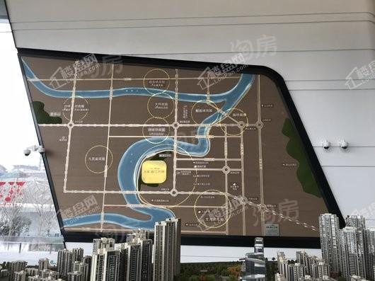 龙湖春江天镜实景图