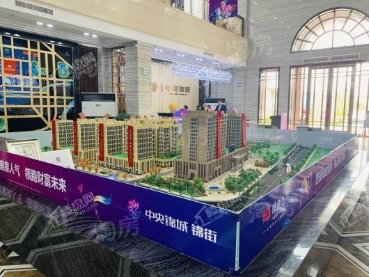厚德锦街实景图
