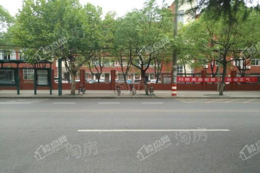 华发中城峰景湾配套图