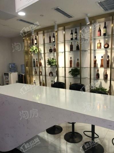 振华广场实景图