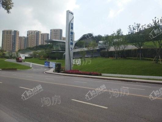 龙湖春江天镜实景图