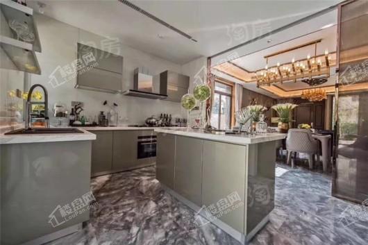 升龙桃花园著样板间