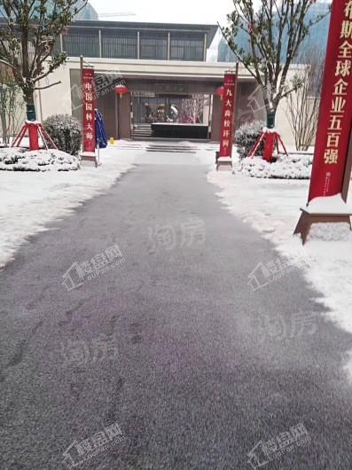 龙湖天宸原著实景图