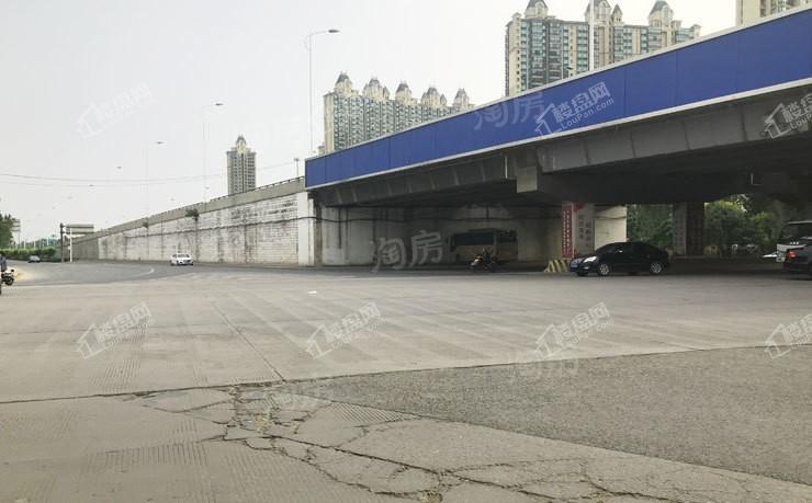 周边配套图