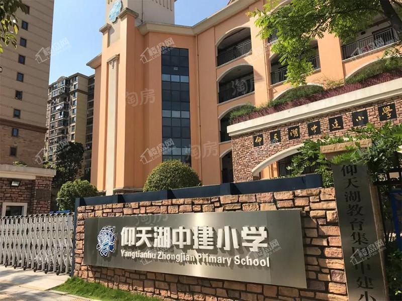 美的梧桐庄园配套图