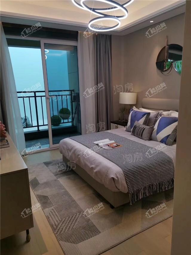 金辉崇文府样板间