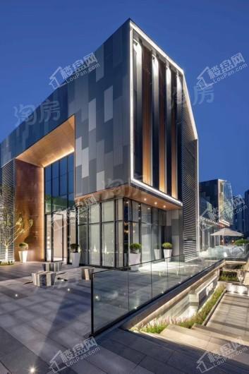 万科彩云湖实景图