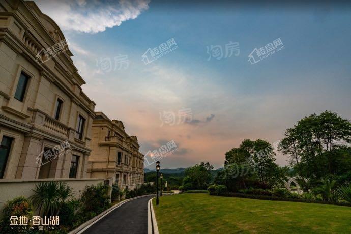 金地香山湖实景图