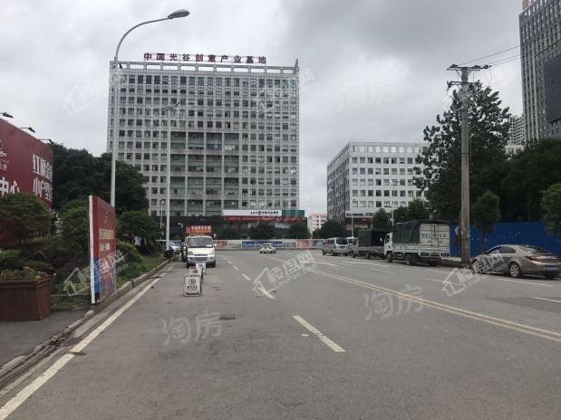 红枫金座实景图