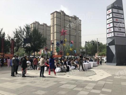 万科翡翠滨江实景图