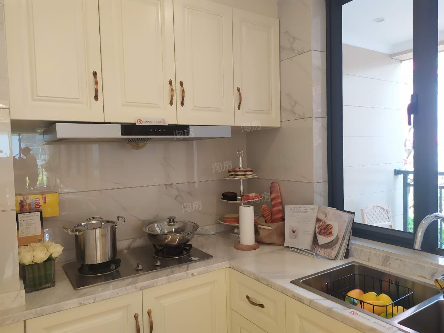 中梁首府样板间