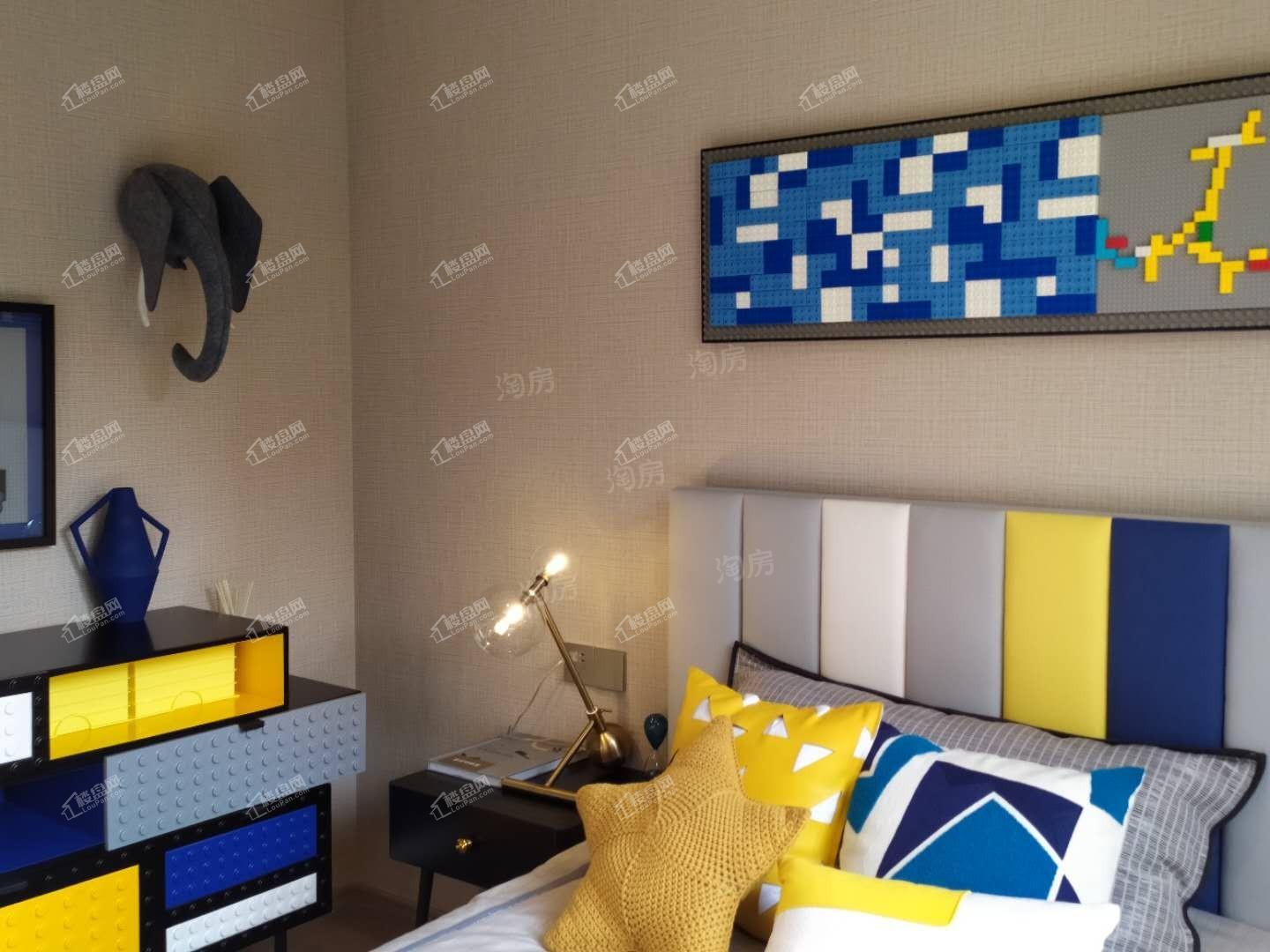 俊发城逸璟峰样板间