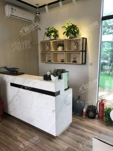 长春远大购物广场实景图