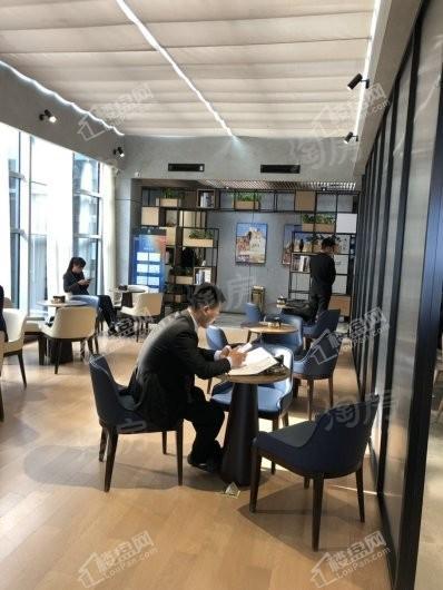 亚新美好书苑实景图