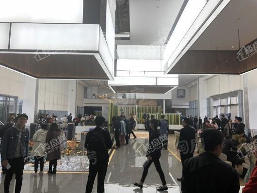 绿城·太原广场实景图