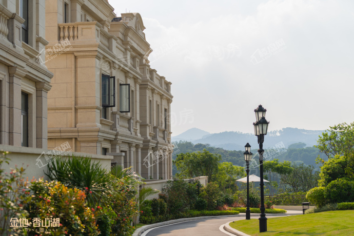 金地香山湖实景图