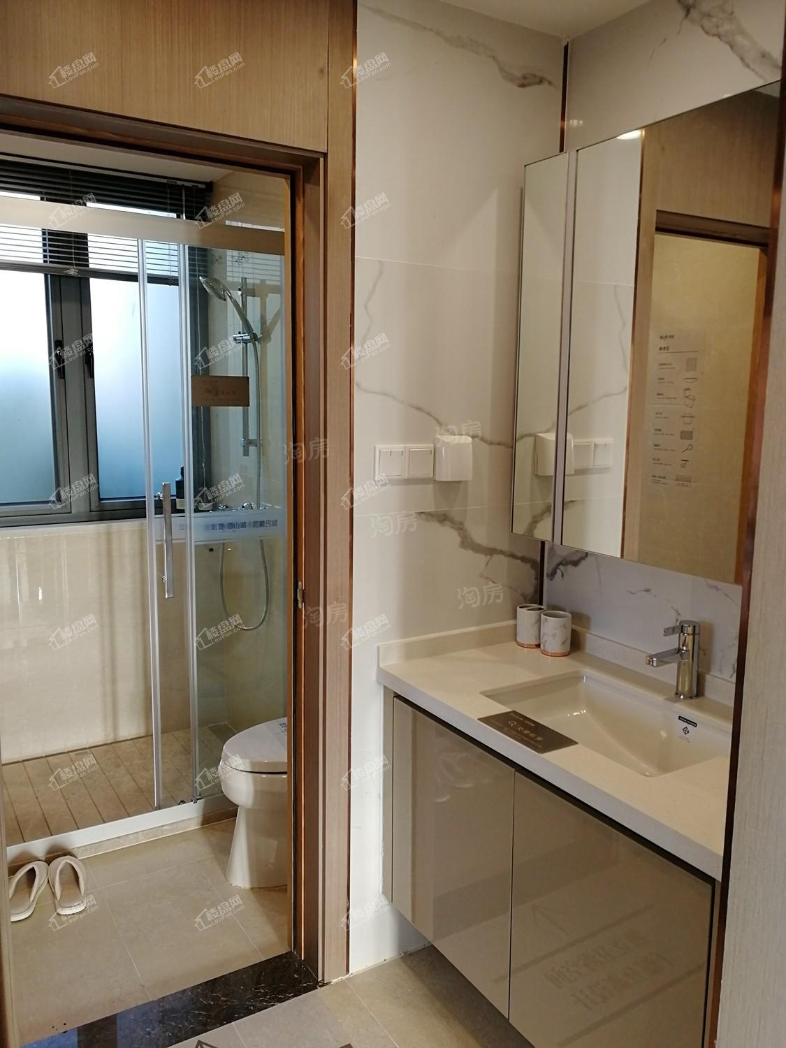 金地香山湖样板间