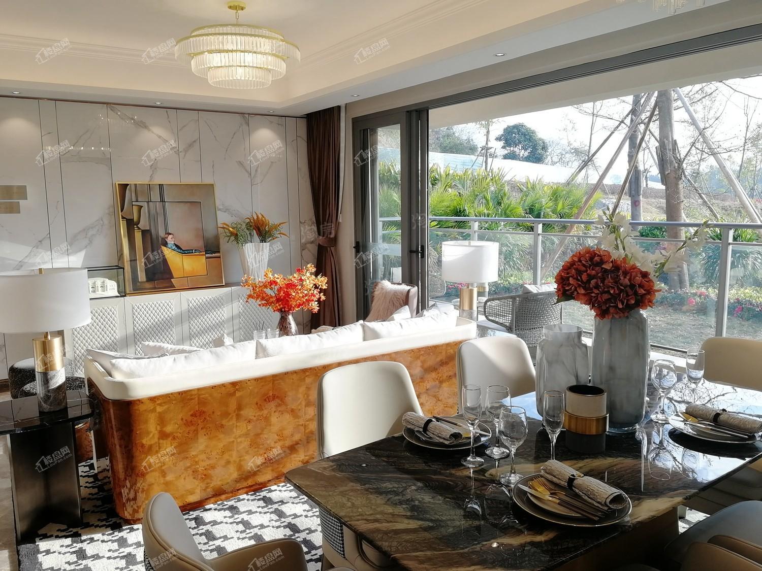 金地香山湖样板间