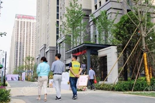 合肥宝能城实景图