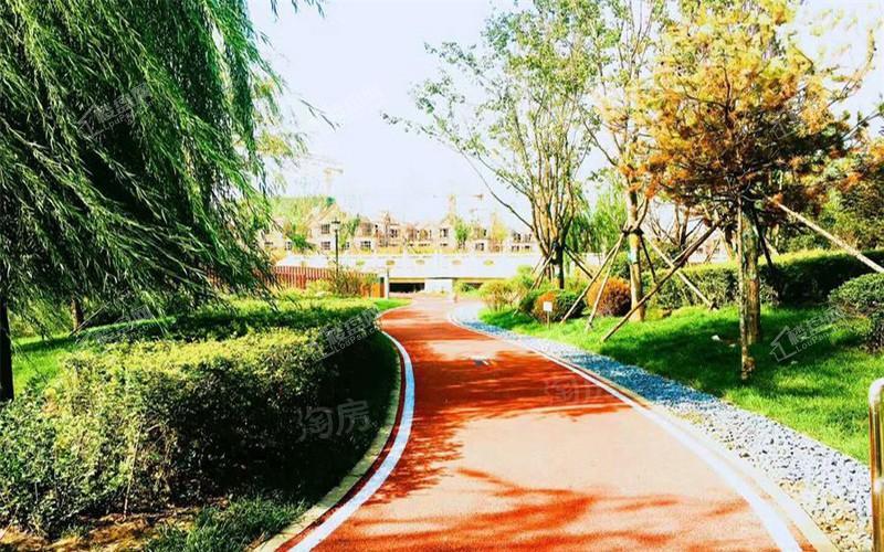孔雀城新京学府实景图