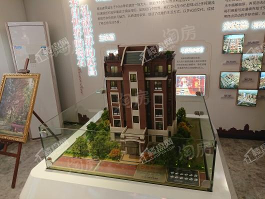 金地·保利·褐石公馆实景图