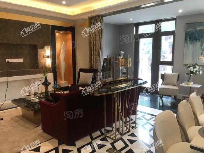 融创观澜壹号样板间