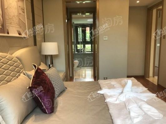 奥体金茂悦样板间