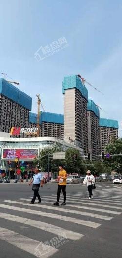 万科翡翠滨江实景图