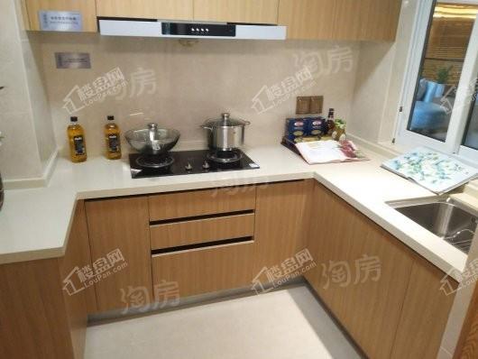 远洋万和四季样板间