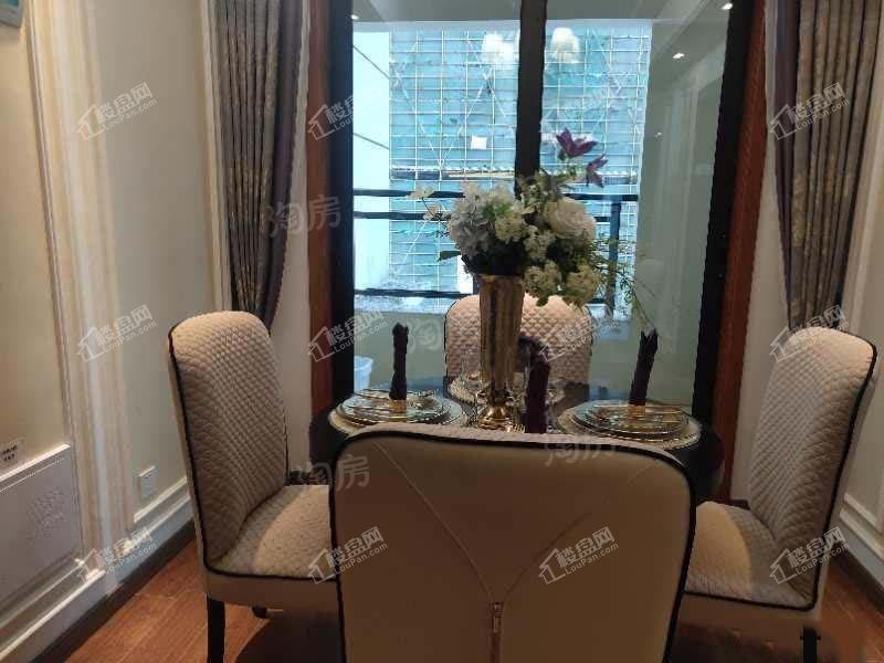 金川·纯水岸样板间