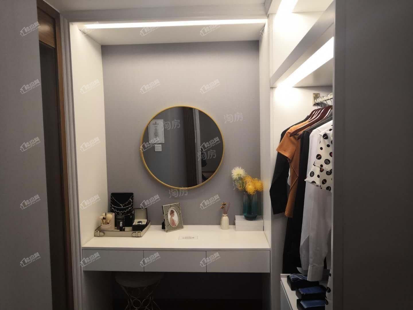 金川·纯水岸样板间