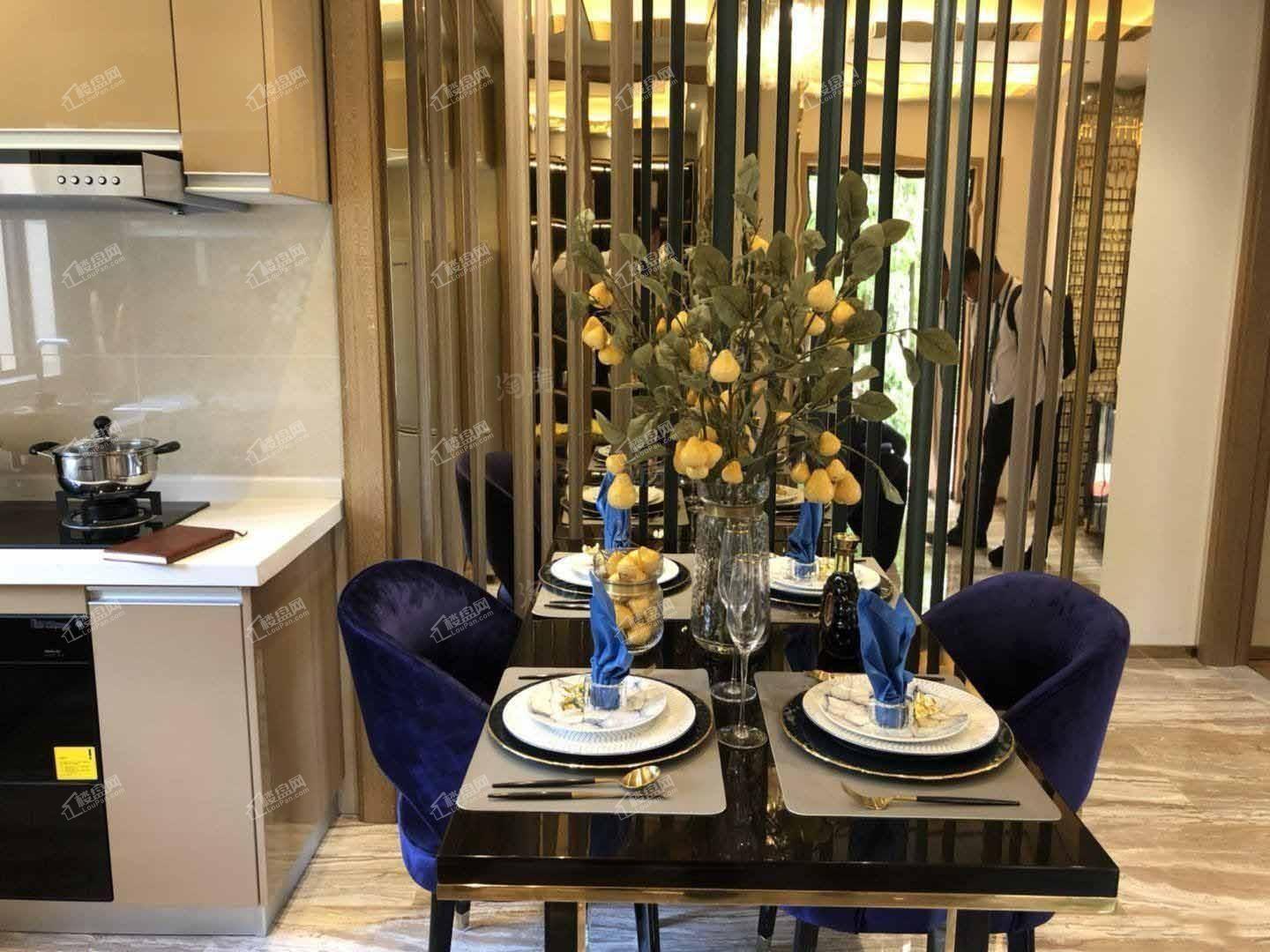 港湾江城样板间