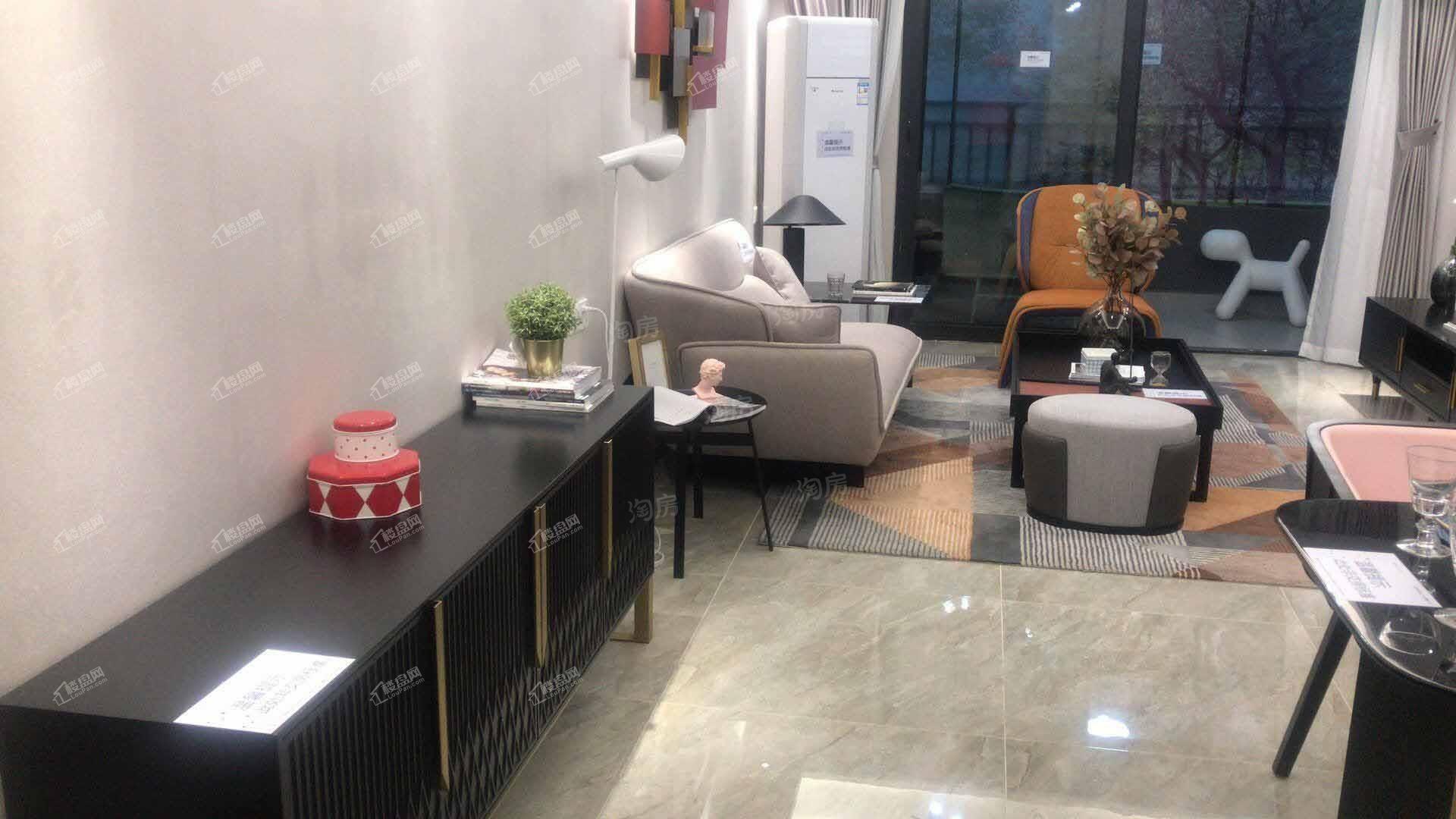 港湾江城样板间